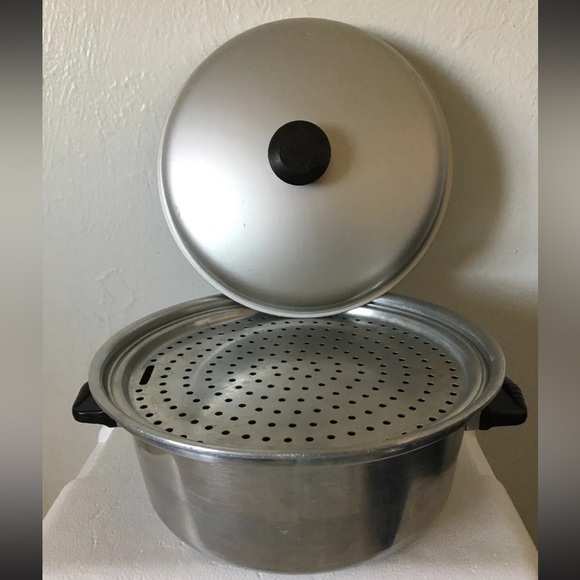 Vintage Wear Ever No 824 Dutch Oven Aluminum Stock Pot Steemer 4 Qt Lid USA - Picture 6 of 12